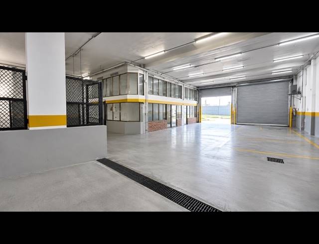 4,500M² BUILDING FOR SALE IN GREYVILLE